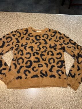 Bella Dahl Leopard Print Fuzzy Sweater